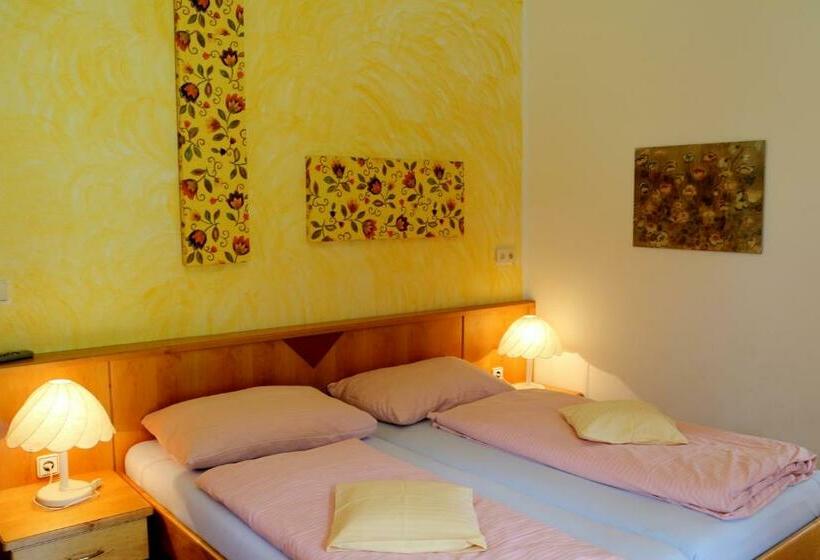 חדר משפחתי, Familienparadies Reichenhauser