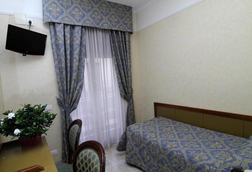 חדר אקונומי יחיד, Mondial Park