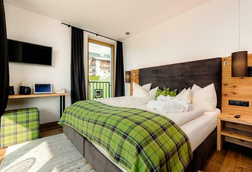 Номер Deluxe, Sedona Lodge