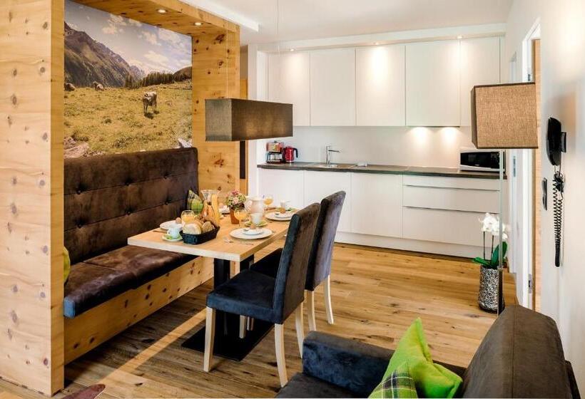 آپارتمان 1 خوابه, Sedona Lodge