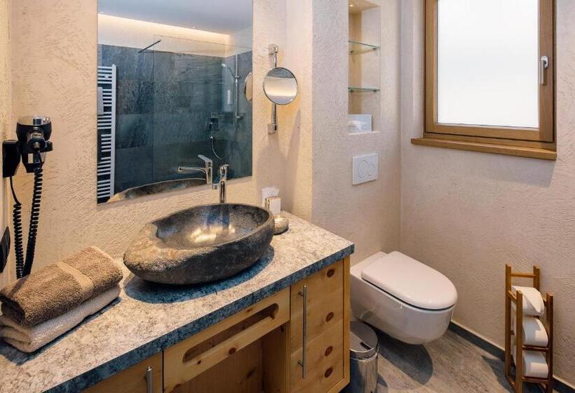 2ベッドルームアパートメント, Sedona Lodge