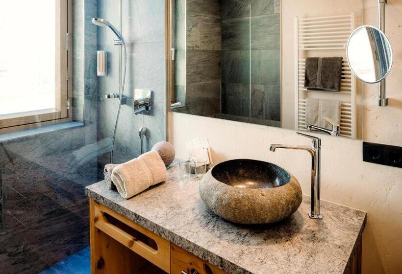 آپارتمان 2 خوابه, Sedona Lodge