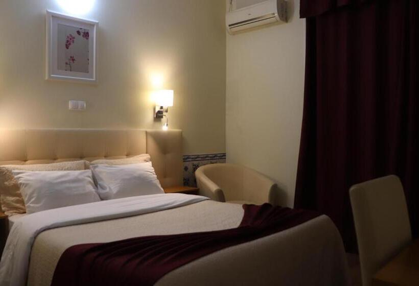 اتاق خانوادگی, Belém Tejo   Setubalense