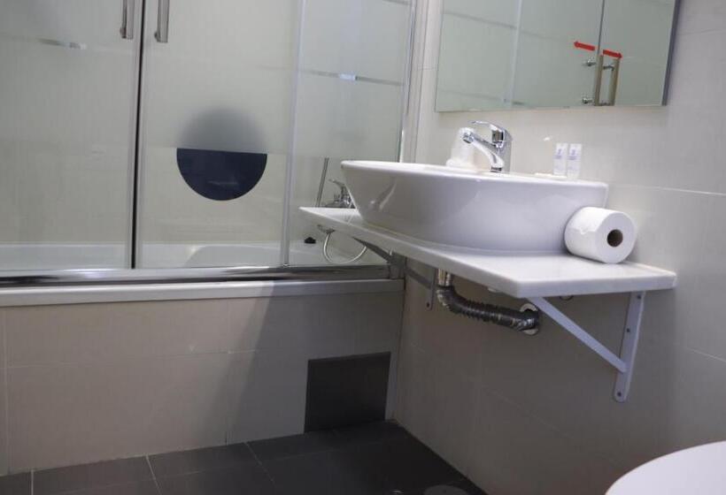 اتاق خانوادگی, Belém Tejo   Setubalense