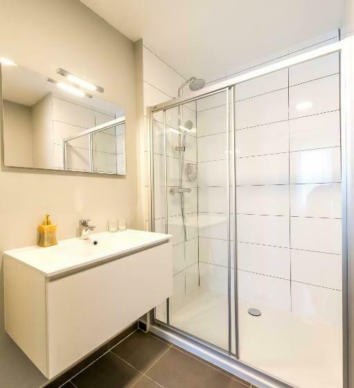 اتاق سوپریور, Temse