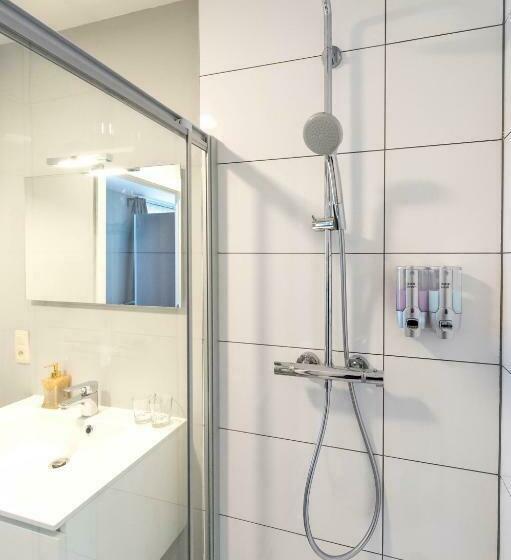 اتاق سوپریور, Temse