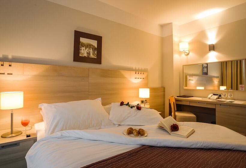 غرفة سوبيريور مزودة بشرفة, Trakošćan