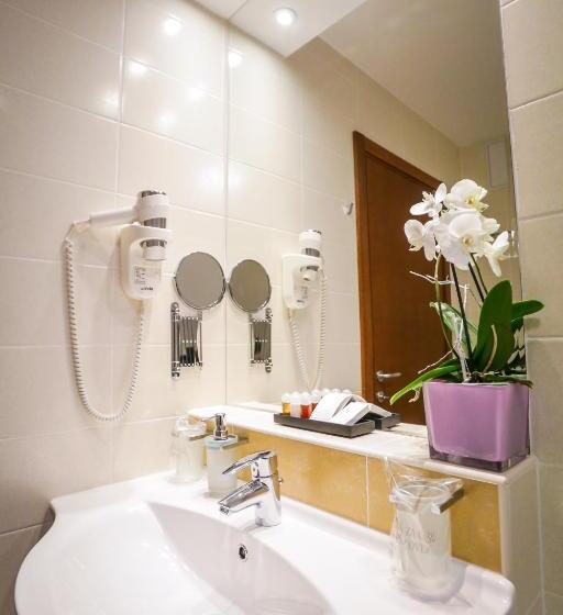 غرفة قياسية, Trakošćan