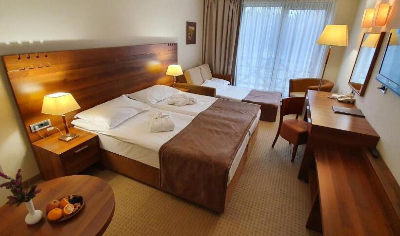 غرفة عائلية, Trakošćan