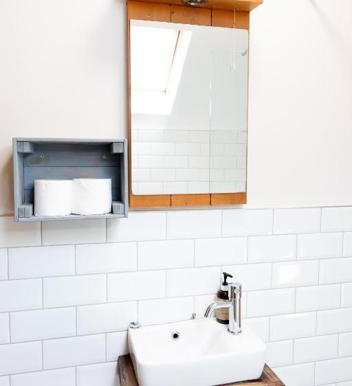 家庭间, The Nest Boutique Hostel