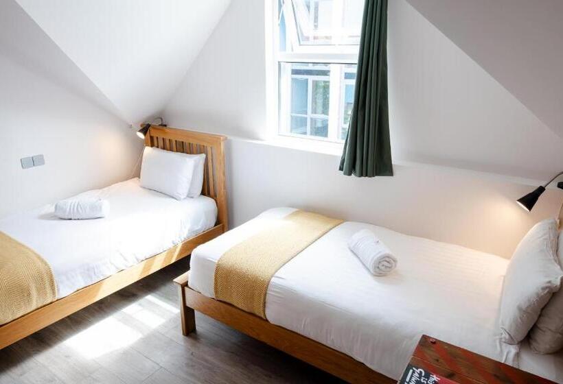 家庭间, The Nest Boutique Hostel