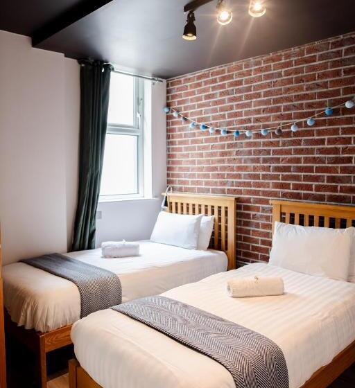 اتاق استاندارد, The Nest Boutique Hostel