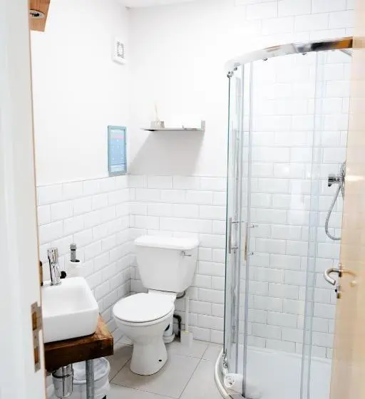 اتاق استاندارد, The Nest Boutique Hostel