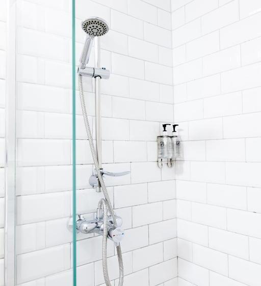 家庭间, The Nest Boutique Hostel