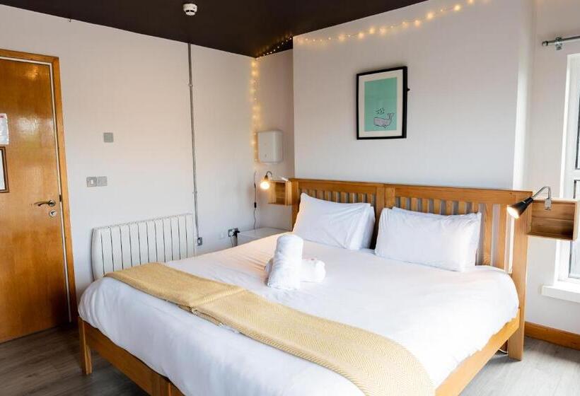 اتاق استاندارد, The Nest Boutique Hostel
