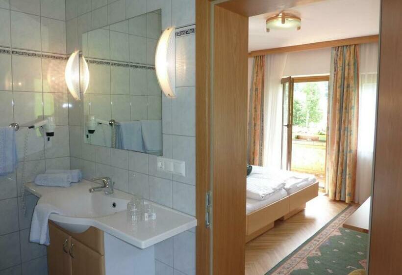 חדר סטנדרט עם מרפסת, Alpenhotel Badmeister