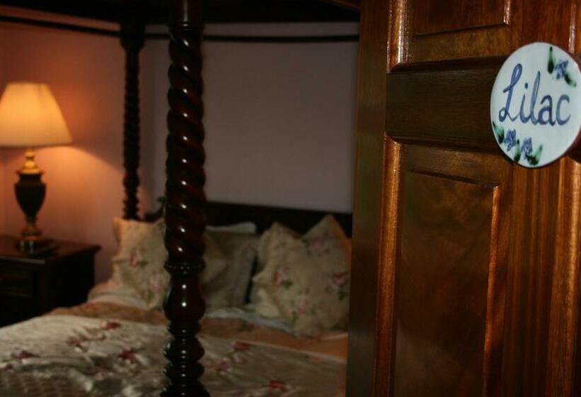 스탠다드 룸 킹사이즈 침대, Avarest Bunratty B&b