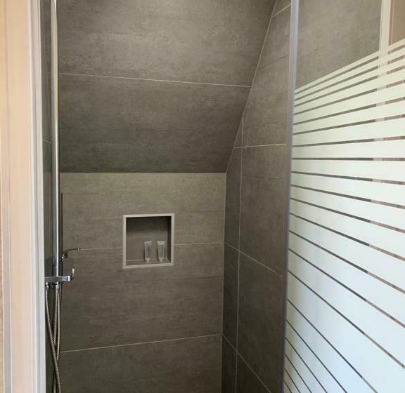 Номер Стандарт, B&b Decoster