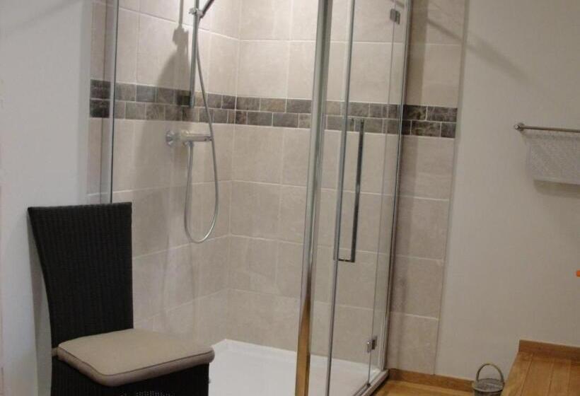 חדר סופריור לארבעה, B&b Hedera