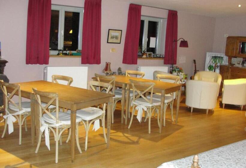 חדר סופריור לארבעה, B&b Hedera