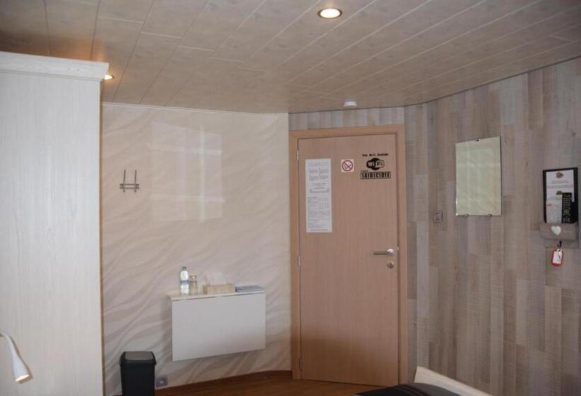 חדר סטנדרט חדר אמבטיה משותף, B&b Jo   Li