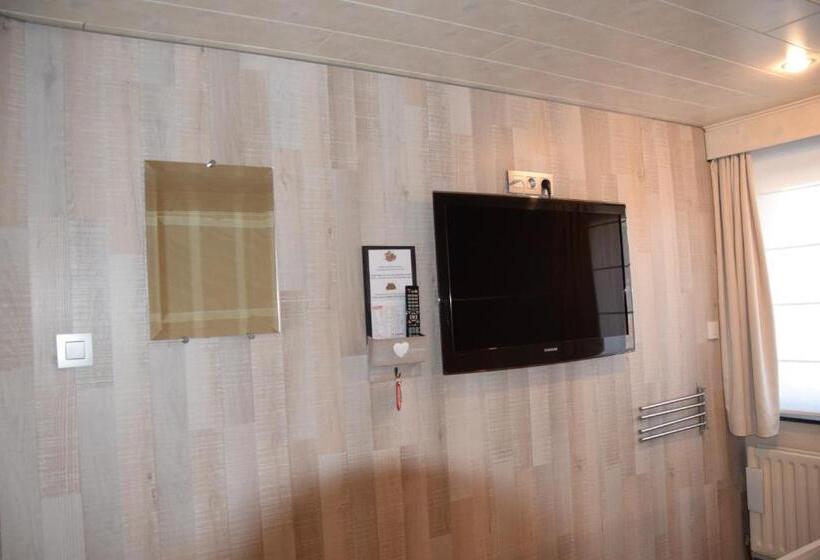 חדר סטנדרט חדר אמבטיה משותף, B&b Jo   Li