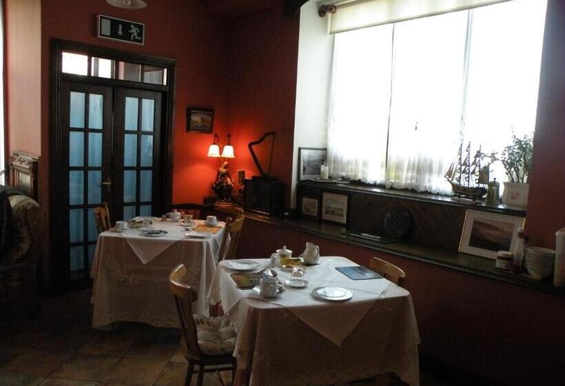 스탠다드 룸, Buggle S Pub And Accommodation