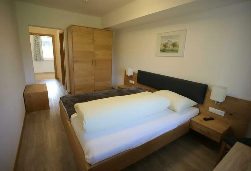 Standard Yhden Hengen Huone, Gästehaus Watschinger