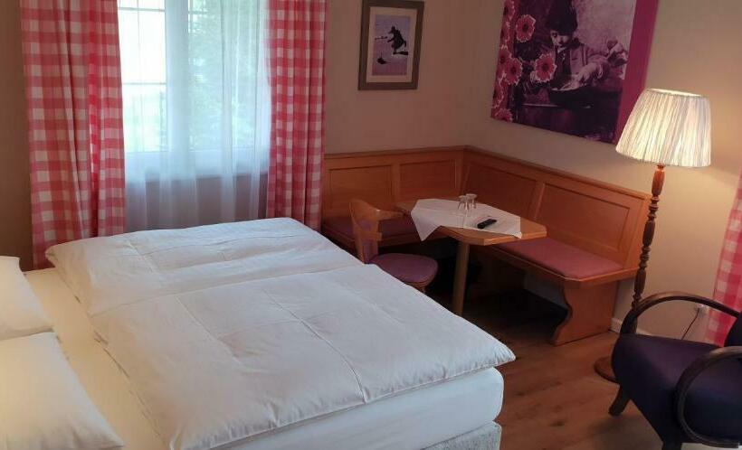 غرفة قياسية مزوَّدة بشُرفة, Pension Alpenhof