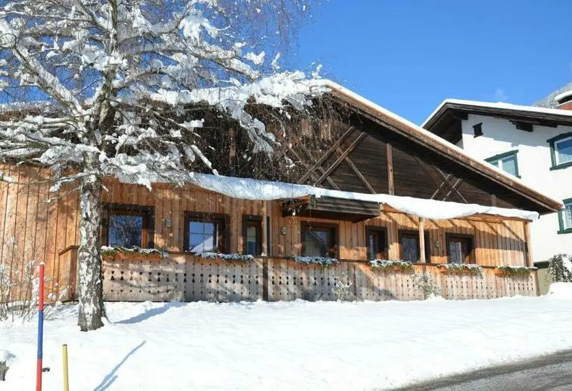 バルコニー付スイート, Pension Zum Schreiner