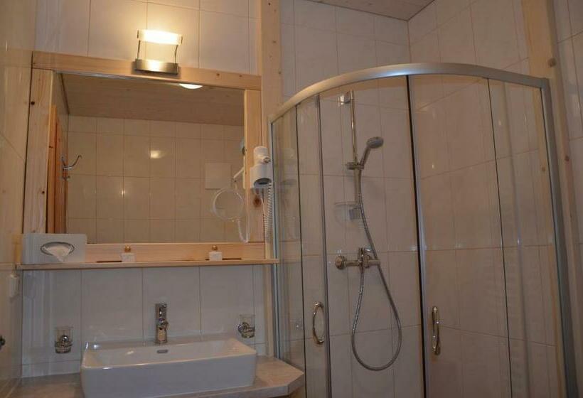 带阳台套房, Pension Zum Schreiner