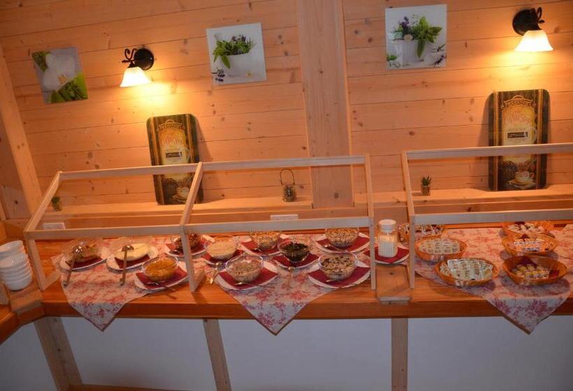 발코니가 있는 스위트, Pension Zum Schreiner