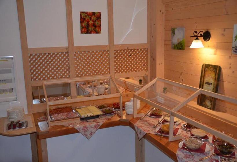 اتاق خانوادگی, Pension Zum Schreiner