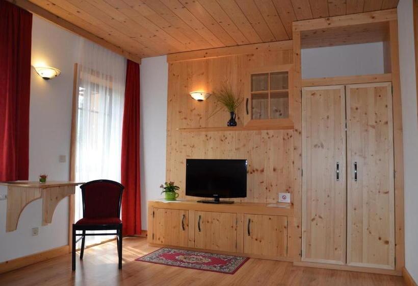 家庭间, Pension Zum Schreiner