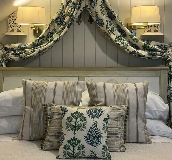 디럭스 룸 바다 전망, The Artist Residence Dublin