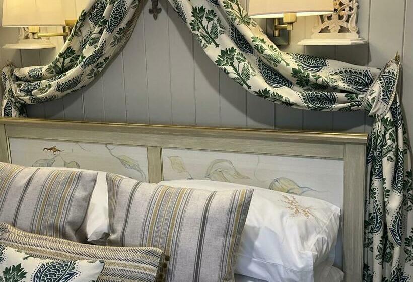 디럭스 룸 바다 전망, The Artist Residence Dublin