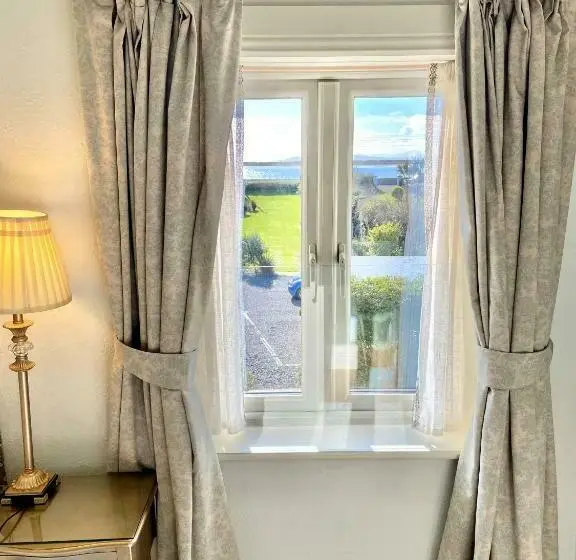 オーシャンビュースタンダードルーム, The Artist Residence Dublin