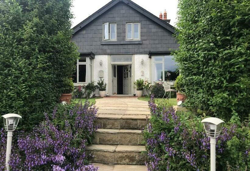 Номер Стандарт Вид на Море, The Artist Residence Dublin