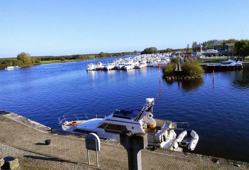 4인용 스탠다드 룸, Dun Cromain B&b