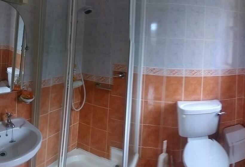 Четырехместный Номер Стандарт, Dun Cromain B&b