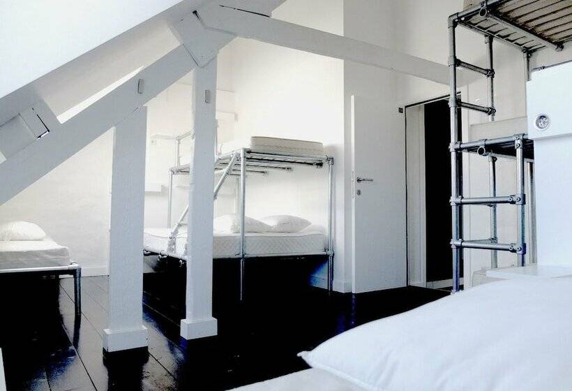 공동 객실, Hostel 47