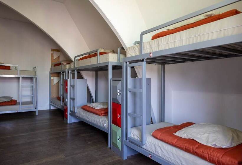Кровать в Общей Комнате, Hostel Uppelink