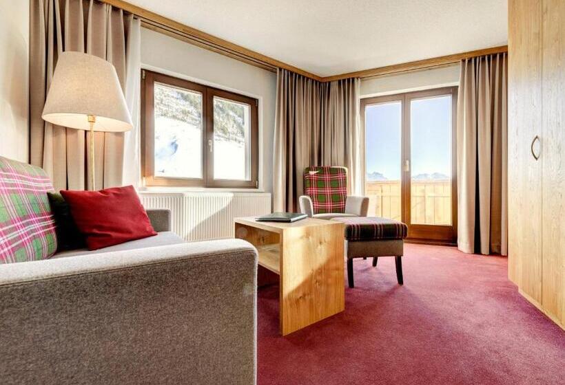 Полулюкс с Балконом, Alpenresort Walsertal