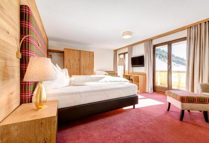 小型套房带阳台, Alpenresort Walsertal