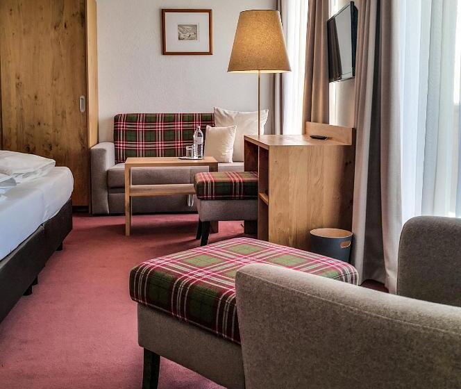 小型套房带阳台, Alpenresort Walsertal