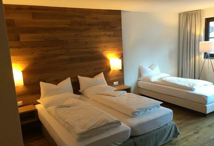 Comfort room with mountain view, Café Schatz