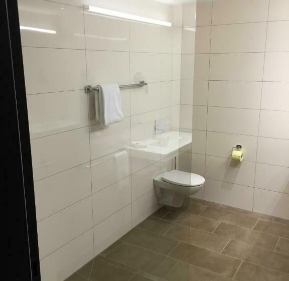 Comfort room with mountain view, Café Schatz