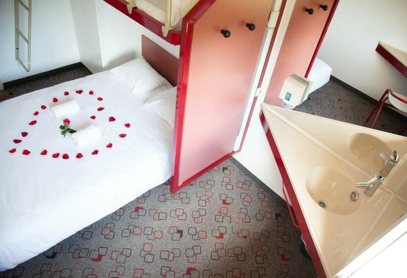 스탠다드 룸 (2층침대, 공동욕실), Class Eco Liège