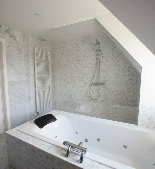 סוויטת ג'וניור, De Lissewal