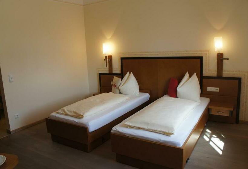 スタンダードルーム, Gasthof Hotel Jägerwirt